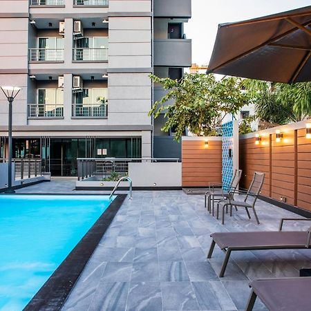 Livotel Hotel Hua Mak Bangkok Luaran gambar