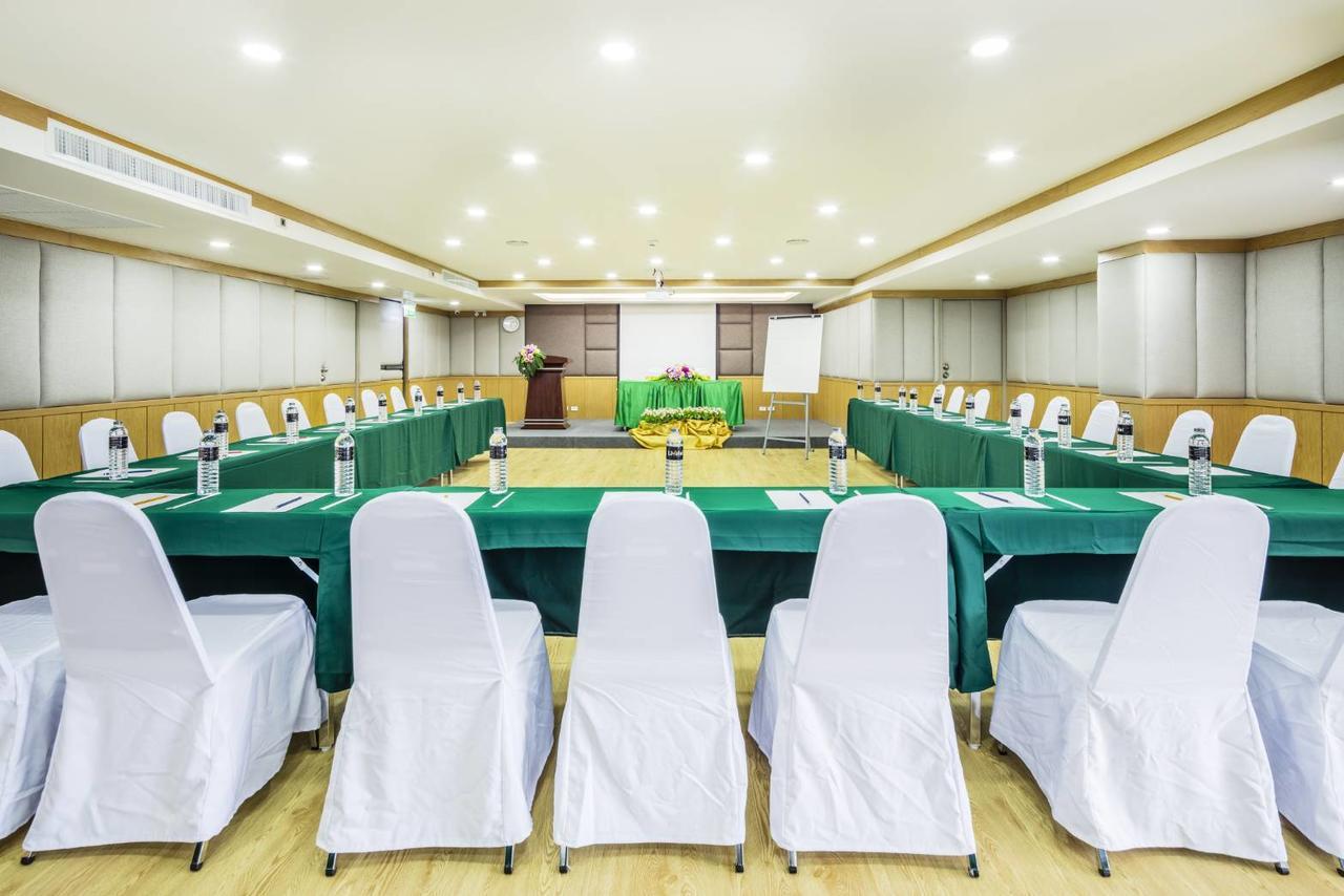 Livotel Hotel Hua Mak Bangkok Luaran gambar